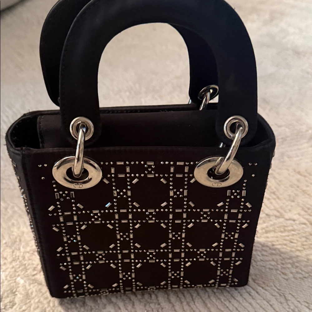 Black Handbag with Silver Sparkling Accents - Picture 6 of 13